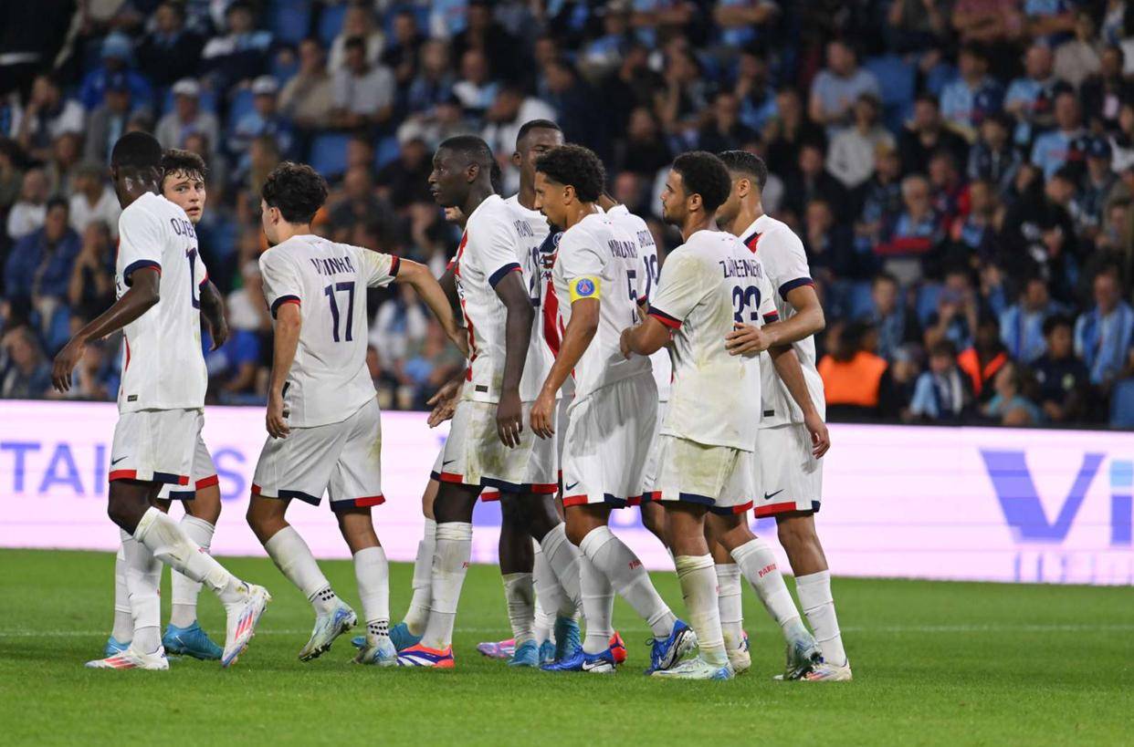 万博官方网站那不勒斯迎法甲关键赛，清晨主帅复盘，球迷炸锅，细节决定成败的简单介绍